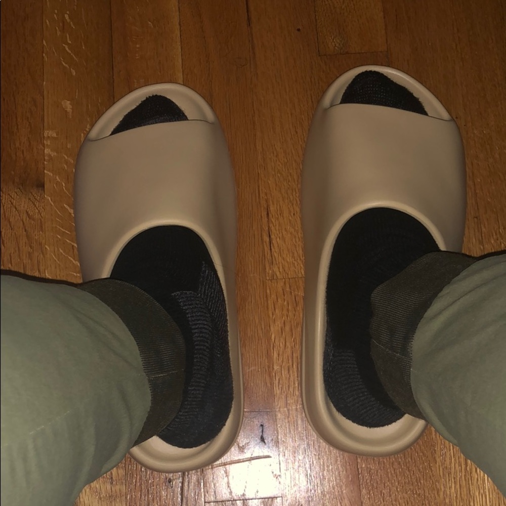 Yeezy Slide size 11
